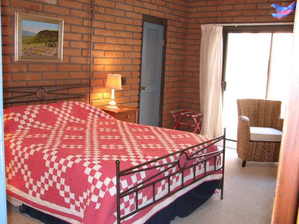 Desert Trails Bed & Breakfast Tanque Verde Quarto foto